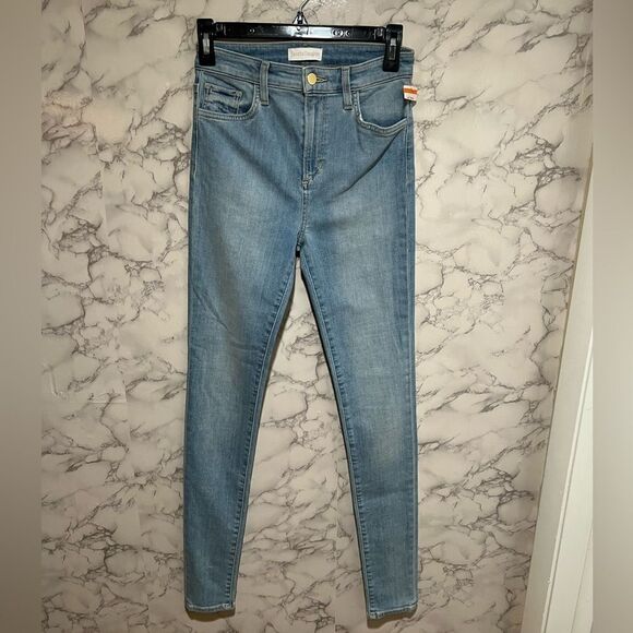 Favorite Daughter The Sara Super High Rise Skinny Jeans in Lanai Wash - Picture 2 of 11